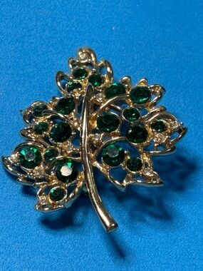 Gold Tone Leaf Brooch with Emerald Green Crystals - Women's Jewelry